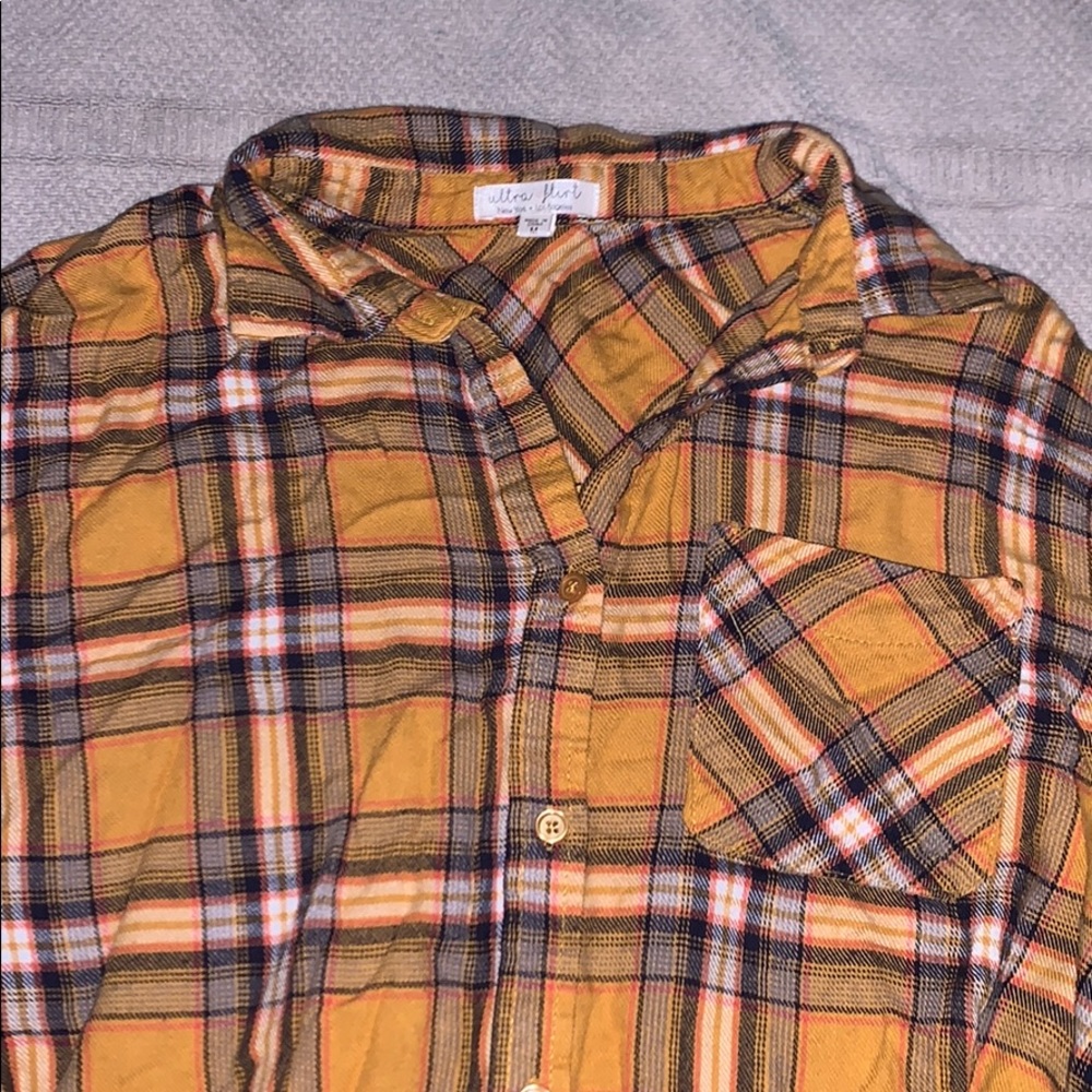 ULTRA FLIRT plaid blouse